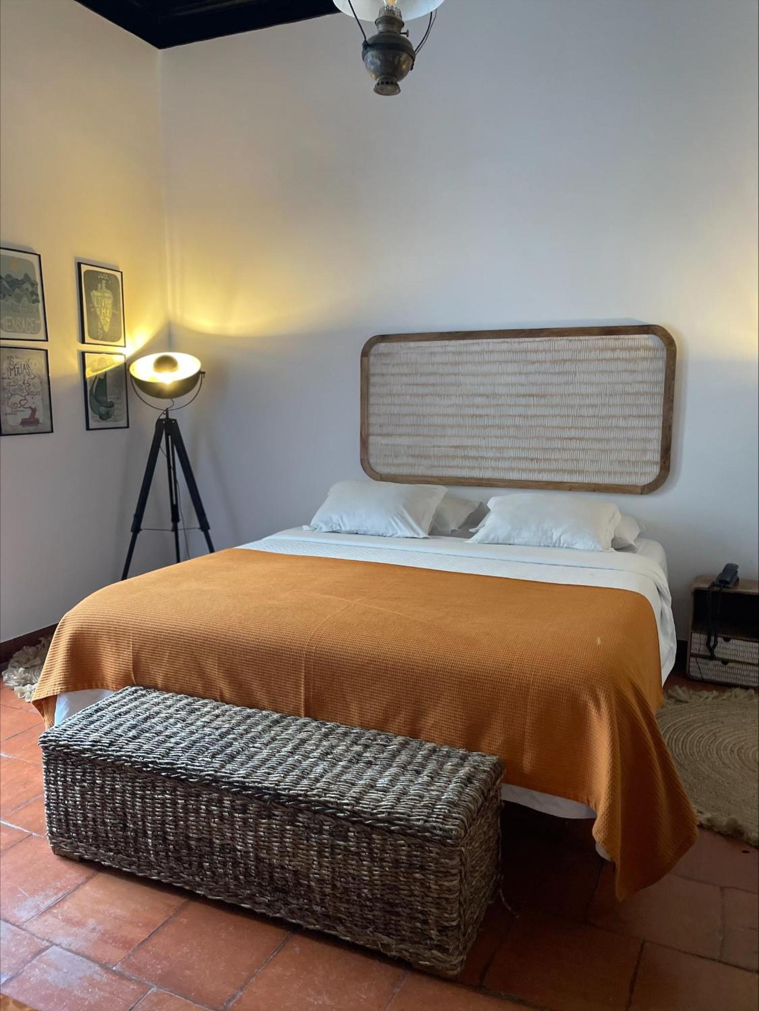 The Literary Man Obidos Hotel Exterior photo